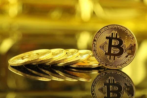 Jak se dělí bitcoiny? Co je to 1 satoshi a kolik satoshi je v 1 BTC?