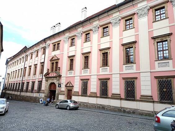 Jezuitský konvikt (Olomouc)
