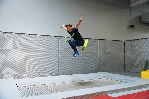 Vstupy nebo permanentky do Jump Academy Olomouc: trampolíny, parkour zóna i 9D kino