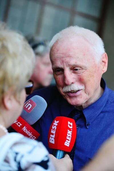 Herec Divadla Járy Cimrmana Petr Brukner (77): Bez divadla bych zcepeněl