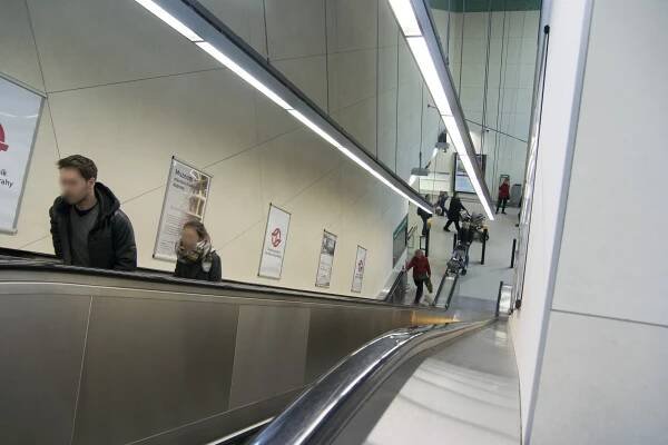 Stanice metra ve fotografiích (Nemocnice Motol) | Metro | IZDoprava.cz