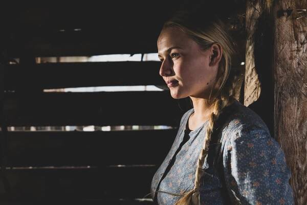 Dana Droppová - Služka - Z filmu