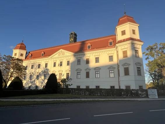 Zámek Holešov • vychodni-morava.cz