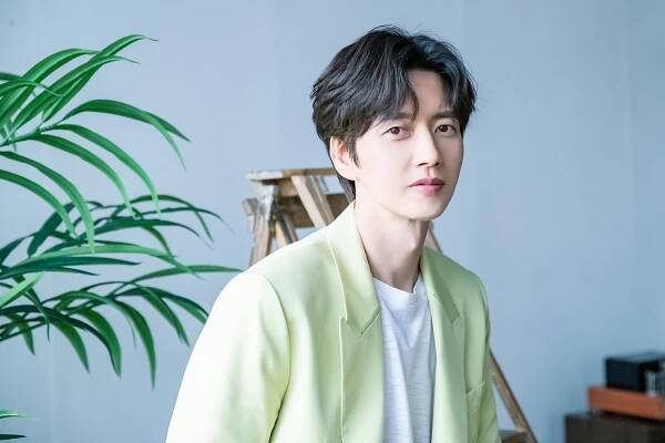 Park Hae Jin přiznal, že když mu hodili do obličeje dort, jeho křik byl skutečný