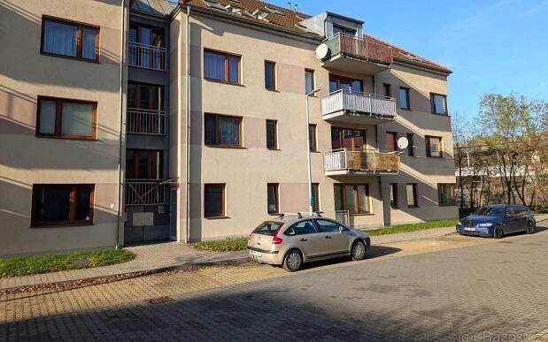 4+kk, Plzeň, 326 00, 12 m²