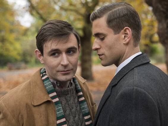 Muž v oranžové košili - Z filmu - James McArdle, Oliver Jackson-Cohen