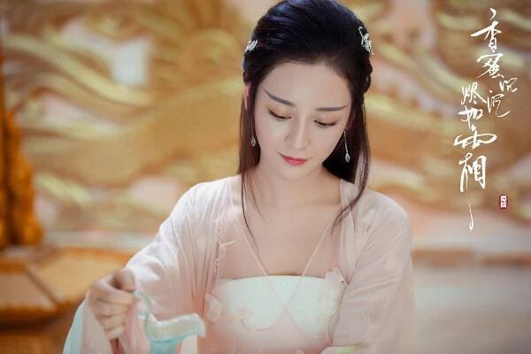 Faye Wang - Ashes of Love - Fotosky