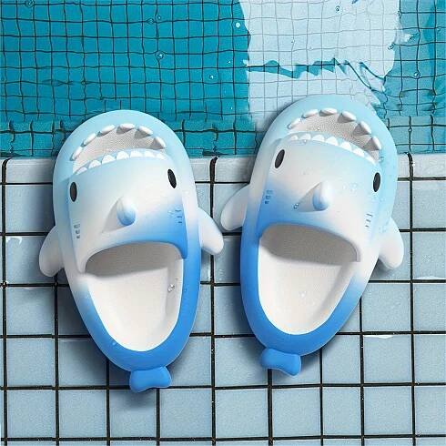 [Summer Fun] Girls' Vibrant Shark Slides - Gradient Color, *, Anti-Slip, Lightweight & Breathable EVA Clogs for Pool, Beach & Outdoor Fun, Sum