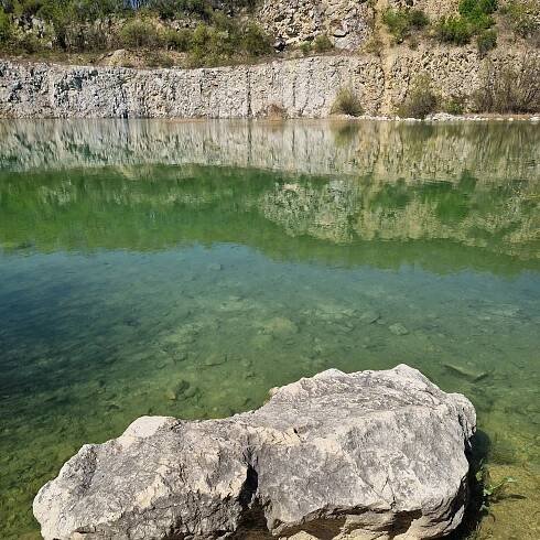 Fotogalerie • Pláž lom Mikulov (Pláž) • Mapy.com