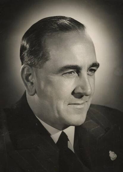 Eric Harrison - Wikipedia