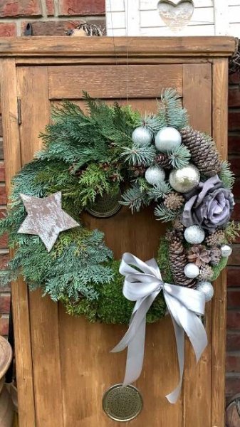 Christmas Wreath with Pine Cones and Ornaments