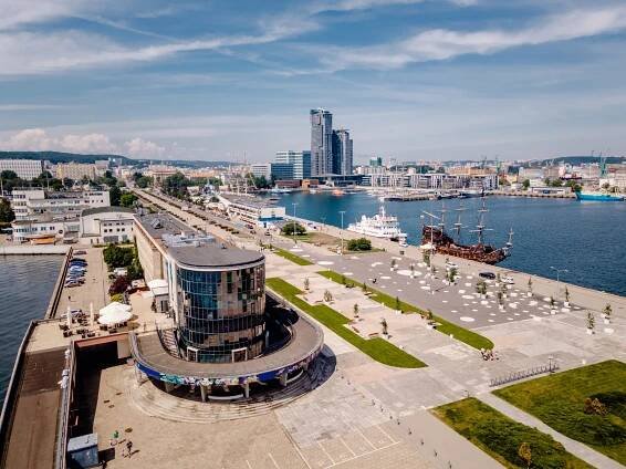 FBSerwis - Inteligentne rozwiązania dla infrastruktury