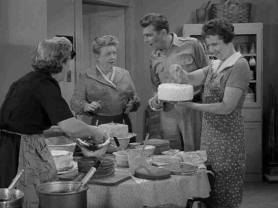 Frances Bavier – the life of “Aunt Bee” - Recipmo.com