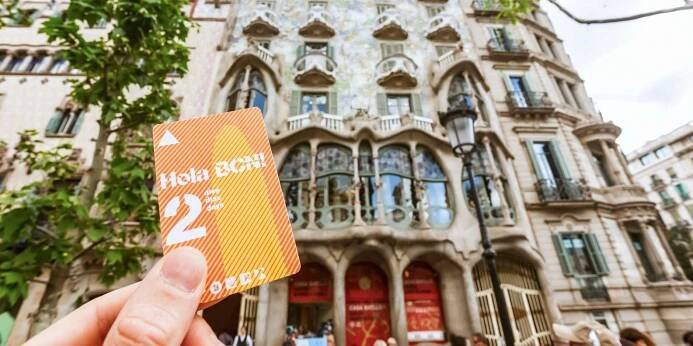 Barcelona: Cestovní karta městské hromadné dopravy Hola Barcelona