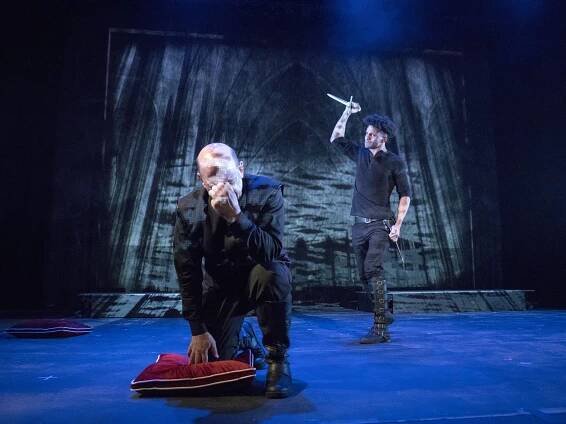 HAMLET. Photo by Richard Termine.