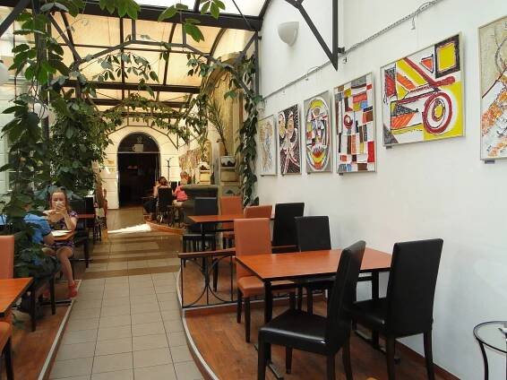 Friends Coffee House - Martin Fryč