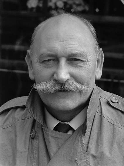 Soubor:Cor Jaring (1987).jpg
