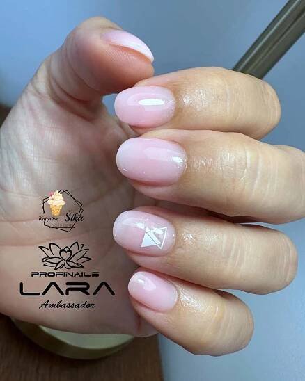 FROSTED PINK 50ML