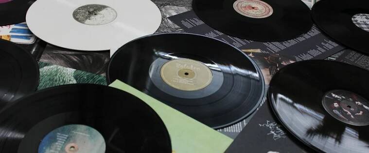 Výroba gramodesek v AZCD: Jak poznat kvalitní vinyl?