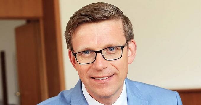 „Tento návrh Eura 7 projít nenecháme. Odporuje fyzikálním zákonům,“ říká ministr Kupka