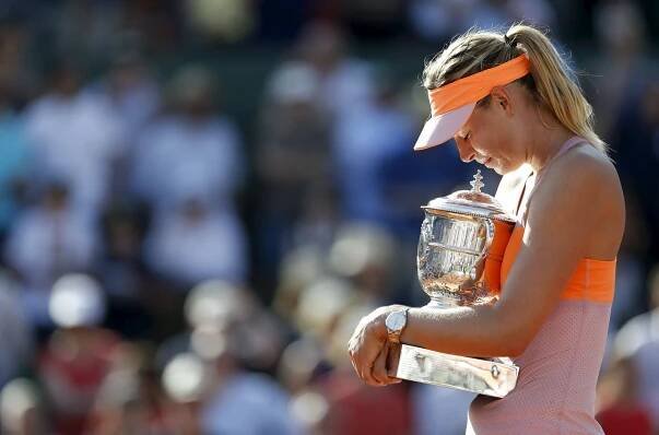 Tenisové French Open vyhrála Maria Šarapovová. Má pátý grandslam