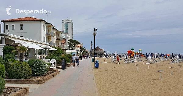 Lido di Jesolo - severoitalské letovisko s nekonečnou písečnou pláží