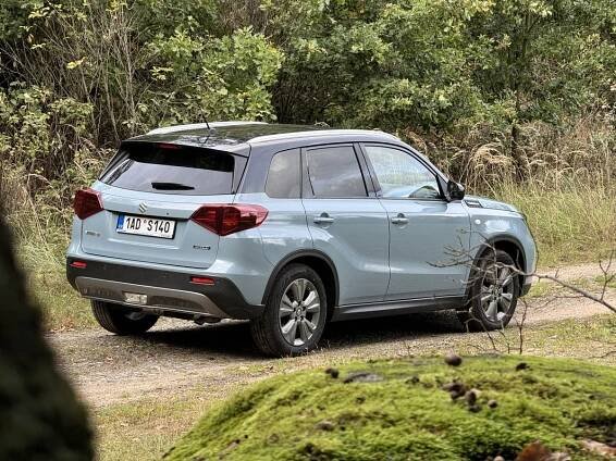 suzuki-vitara-2024-20