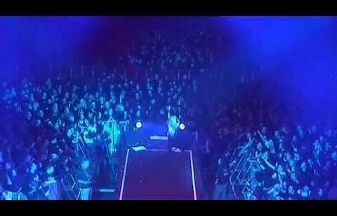 DORO - 'Breaking The Law' Judas Priest cover (LIVE COVER VERSION)