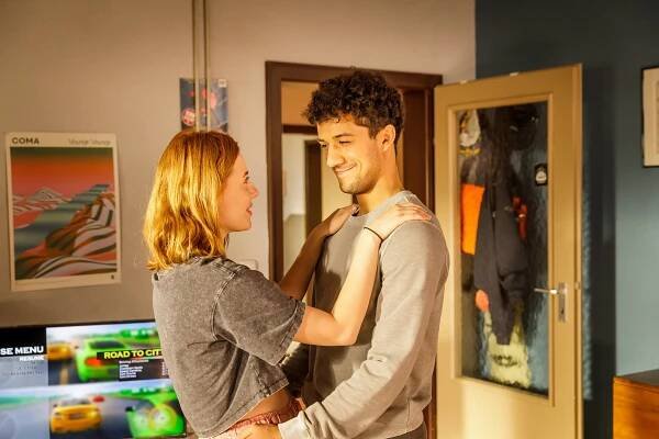 Ich dich auch! - Das Dickpic - Z filmu - Meriel Hinsching, Rojan Juan Barani
