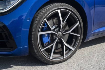 Test Volkswagen Arteon R Shooting Brake: GT s hot náladou - AutoGrip