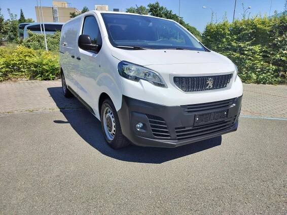 Ojetý Peugeot Expert - levný mikrobus pro rodinu?