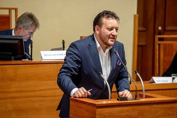 Nové emisní normy Euro 7 je třeba odmítnout! Sněmovní evropský výbor dnes podpořil negativní stanovisko vlády