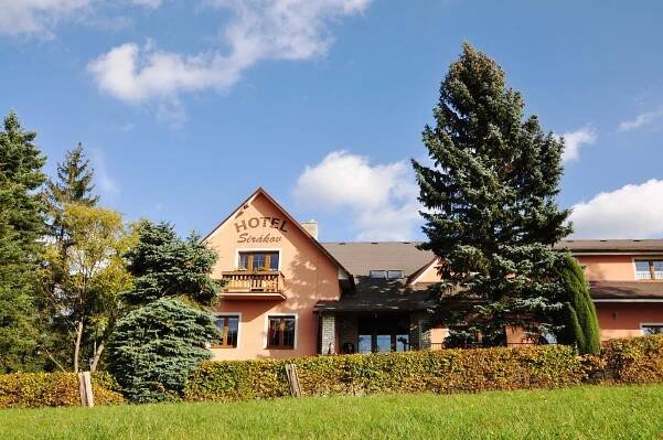 Hotel Sirákov Liptál