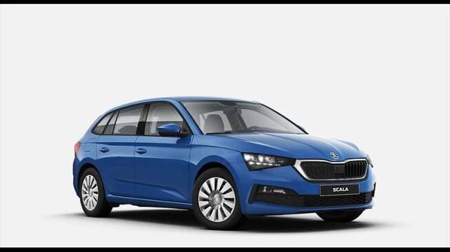 Pro srovnání se Scalou jsem vybral motor 1.0 TSI/85 kW, kombinovaný s manuální šestistupňovou převodovkou, protože v tom je největší prodejní potenciál. Oba vozy podávají maximální výkon v rozmezí 5000 až 5500 otáček za minutu a točivý moment 200 N.m dostupný mezi 2000 až 3500 otáčkami. Všechno ostatní se už liší.
