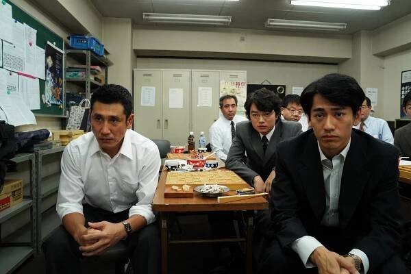Nakimuši šottan no kiseki - Z filmu - Kijohiko Šibukawa, Šóta Sometani, Kento Nagajama