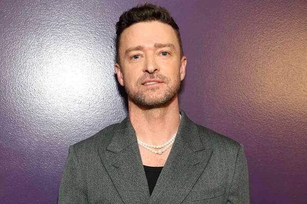 Fans Think Justin Timberlake Switched Up His Concert Outfit After Recent NSFW Wardrobe Malfunction — Watch!