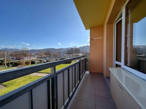 Pronájem bytu 3+1, 67 m2, V Oblouku, Ústí nad Labem | Reality Škutovi