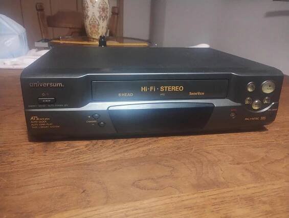 VHS video rekordér Universum VR 2791, Quelle
