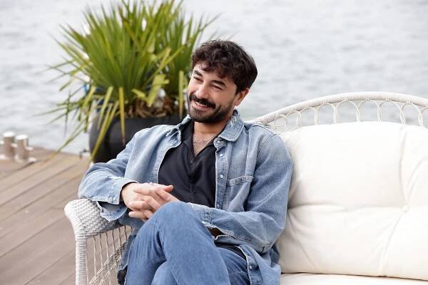 Kraliçe - Episode 10 (E10) (2023)
