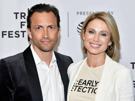 Amy Robach claims Andrew Shue never bought engagement ring as T.J. Holmes says 'I want to marry you'