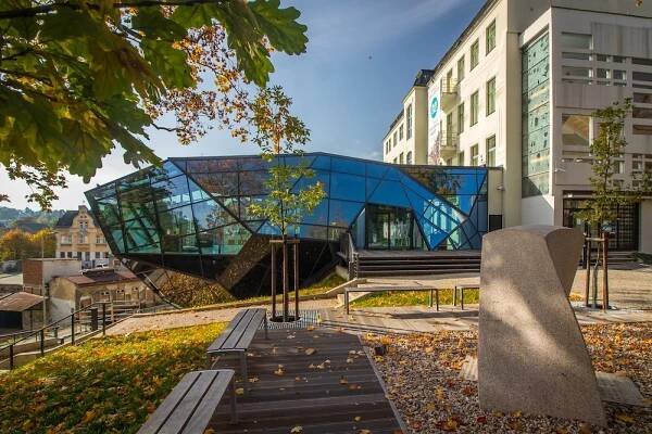 Muzeum skla a bižuterie v Jablonci nad Nisou hledá novou posilu do svého týmu