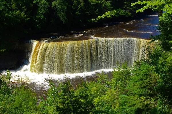Lake Superior Hiking Trails - Lake Superior Circle Tour
