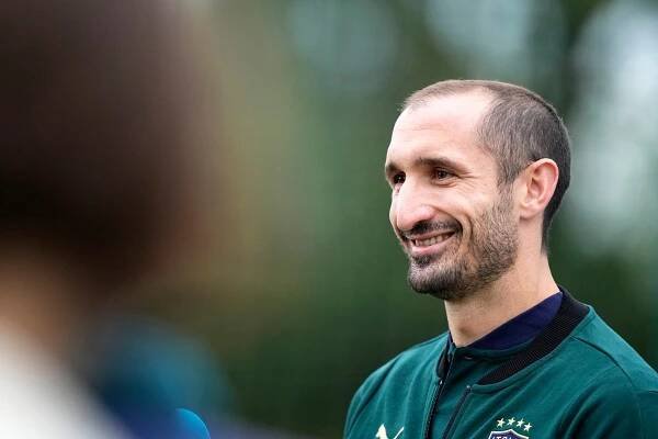 Opora Talianska na EURO 2020 pokračuje. Juventusu sa upísal na dva roky