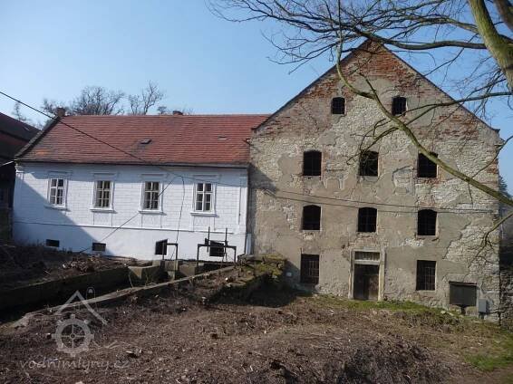 Liběchovský mlýn | Vodnimlyny.cz