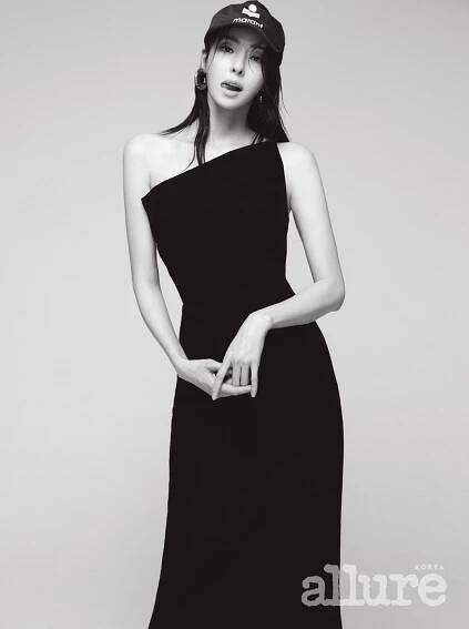 Lee Da Hee by si chcela zahrať silnú zápornú postavu, túžila po seriálovej romantike a tvrdí, že sa má stále čo učiť - Asianstyle