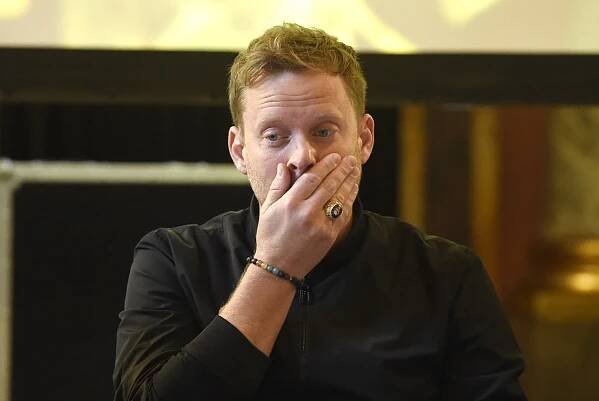 Jakub Prachař promluvil o incidentu v letadle. Omlouvám se, přiznal v exkluzivním vzkazu