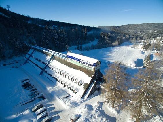 HOTEL SKICENTRUM HARRACHOV | Ubytování nedaleko sjezdovky 