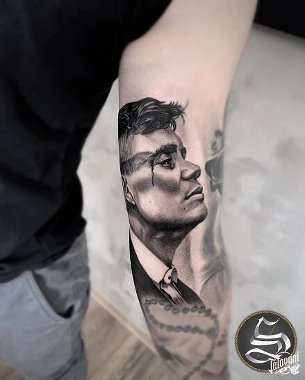 Tetování portrét z filmů a pohádek, Thomas Shelby n