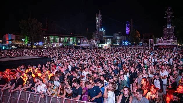 Nejen Sting nebo Shaggy. Letošní Colours představí i hvězdy asisjské scény
