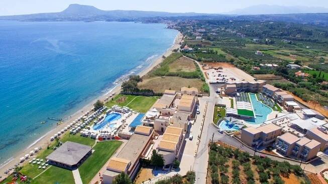 Kiani Beach Resort